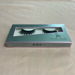 HOUSE OF LASHES X SEPHORA LASHES: IRIS 🖤